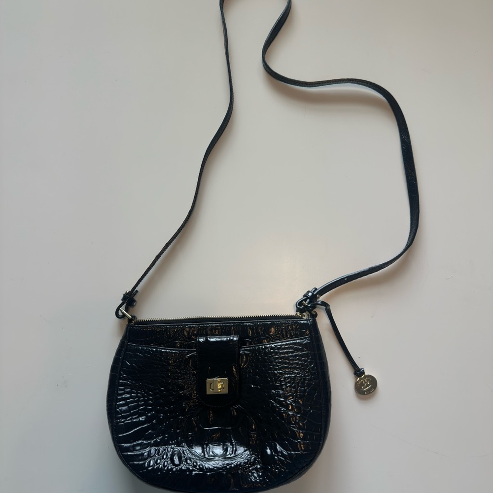 Classic BRAHMIN Black Crossbody Leather Bag with Glossy Finish